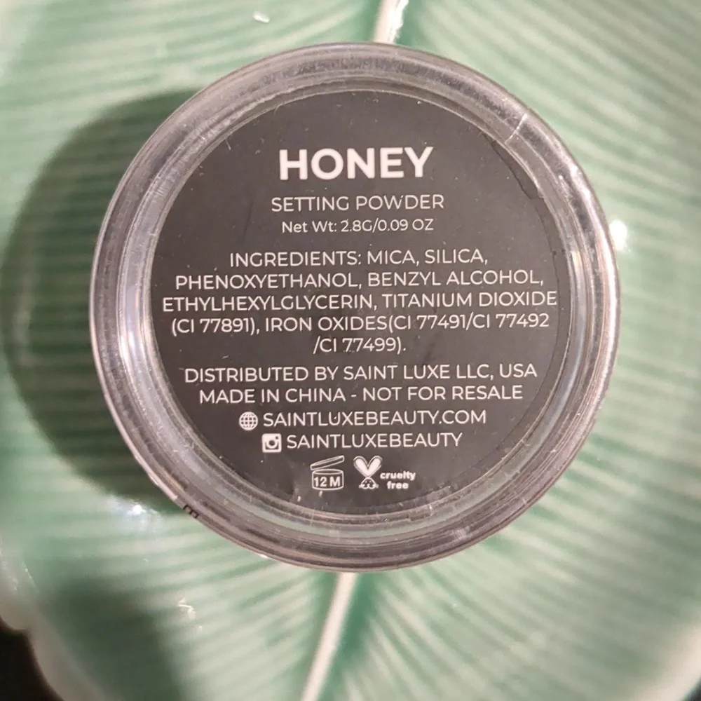 Setting Powder - Picture 3 of 3